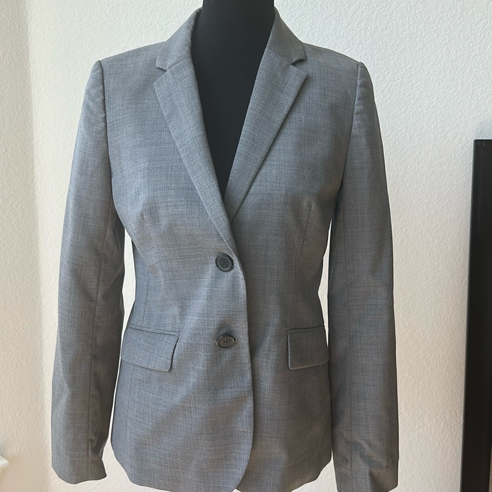 JCrew suiting jacket/blazer dry clean excellent condition size 6